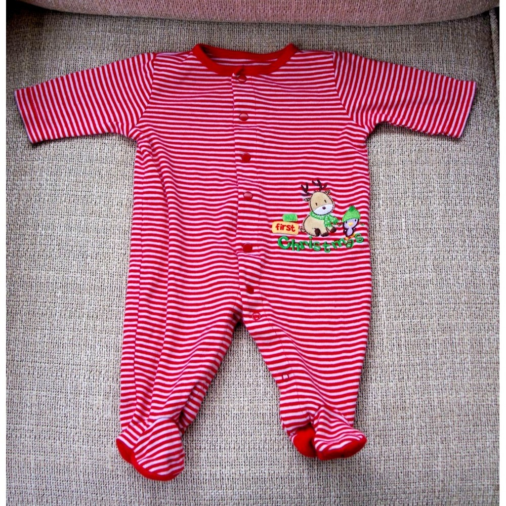 Baby's First Christmas Carter's Embroidered Sleeper EUC 3 Mos Penguin Reindeer